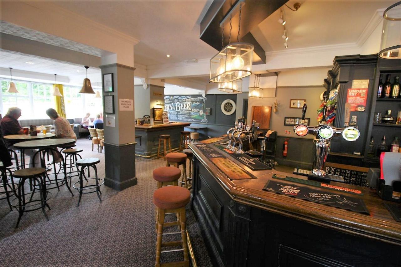 The Sun Inn Swindon Exteriör bild